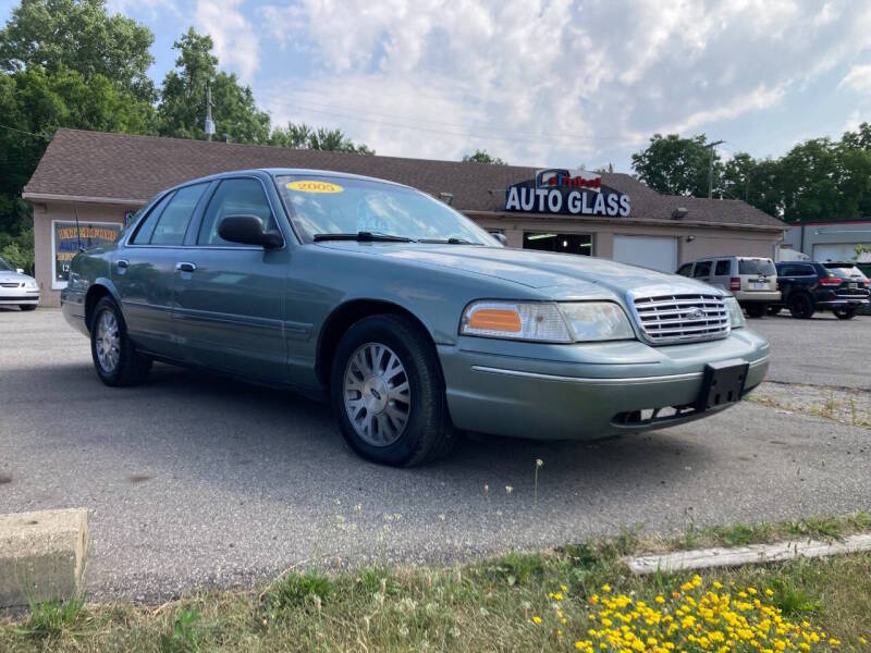 ford crown victoria 2005 2FAFP74WX5X155604 image ford crown victoria 2005 2FAFP74WX5X155604 image